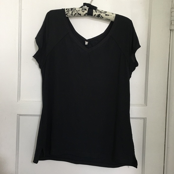 lululemon athletica Tops - Lululemon top